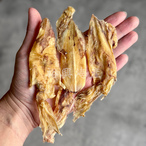 生曬吊片 (魷魚乾)